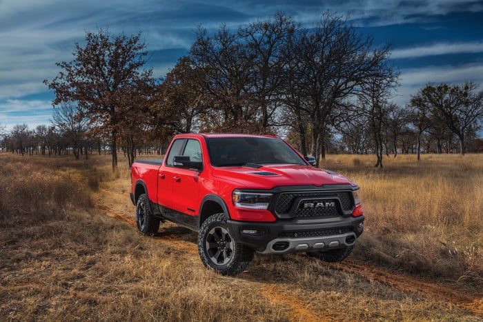ram 1500 2020 ecodiesel 2019 rebel 19 700x467 c