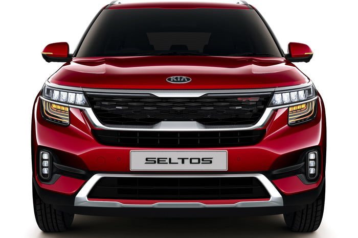 kia seltos crossover millennial 2020 official 1 700x467 c