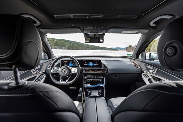 revision mercedes benz eqc 2020 review 14 800x534 c