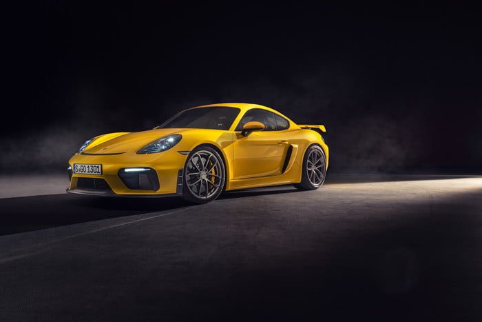 porsche 718 cayman spyder gt4 2020 2 700x467 c