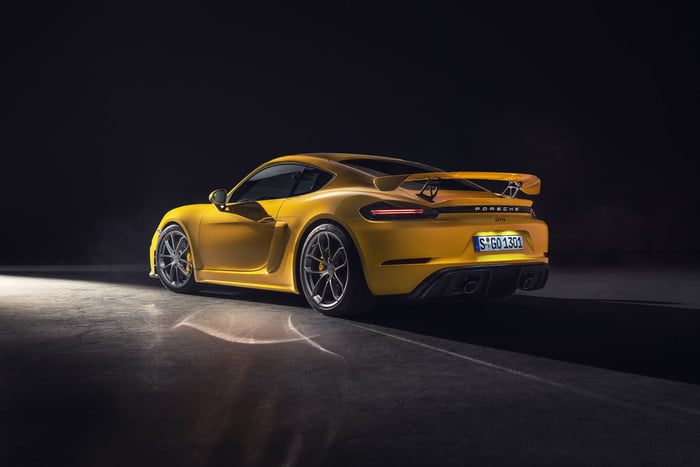 porsche 718 cayman spyder gt4 2020 5 700x467 c