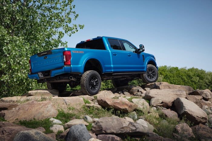 ford super duty tremor 2020 all new f series 7 700x467 c