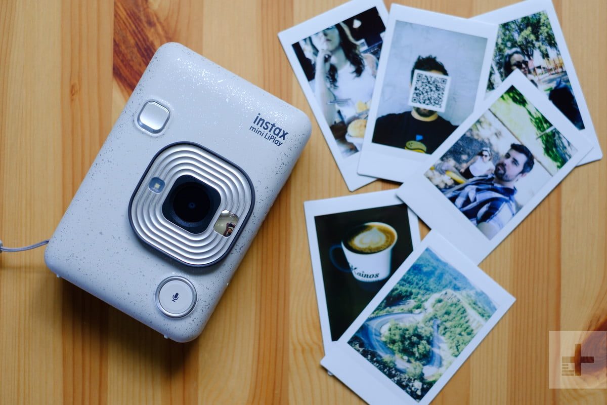 revision instax mini liplay fujifilm review 15 800x534 c