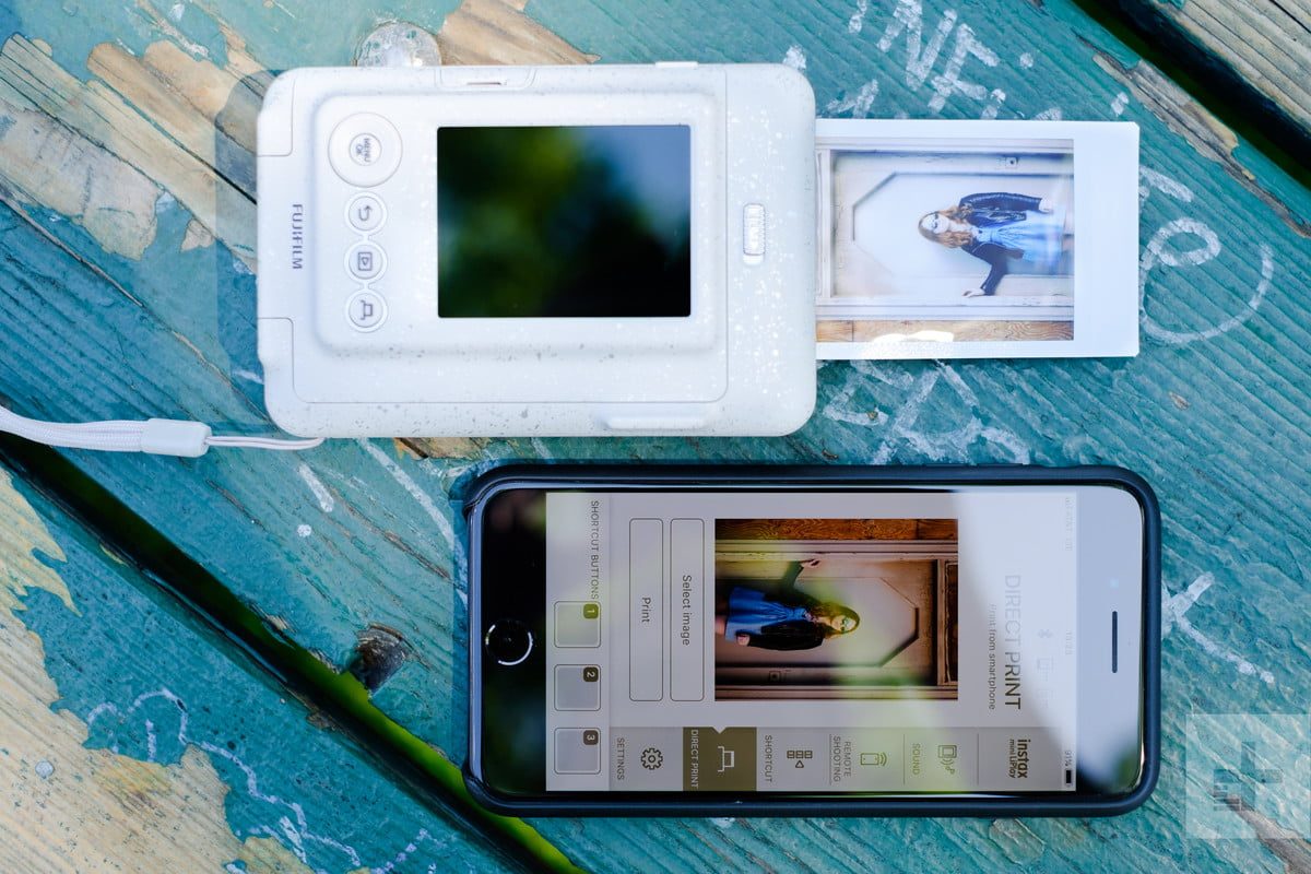 revision instax mini liplay fujifilm review 6 800x534 c