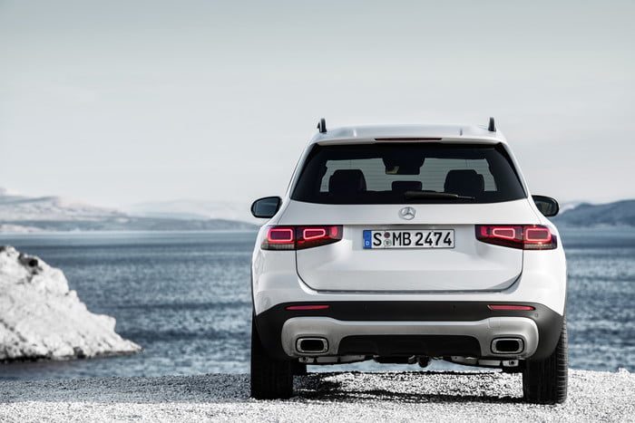 mercedes benz glb 2020 x247 2019 12 700x467 c