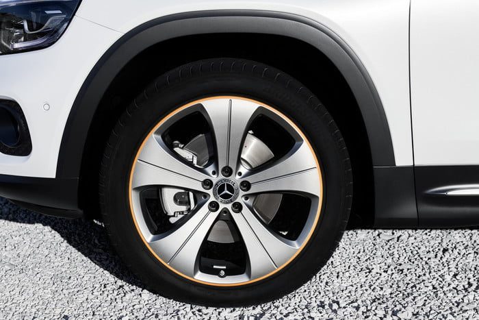 mercedes benz glb 2020 x247 2019 14 700x467 c