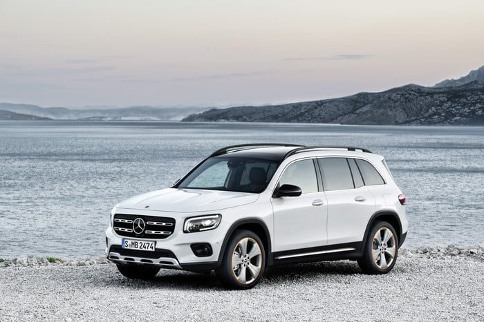 mercedes benz glb 2020 x247 2019 7 700x467 c