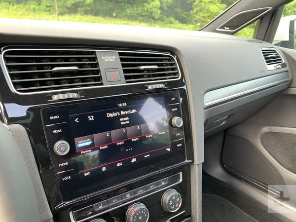 revision volkswagen golf gti 2019 review 00019 600x600