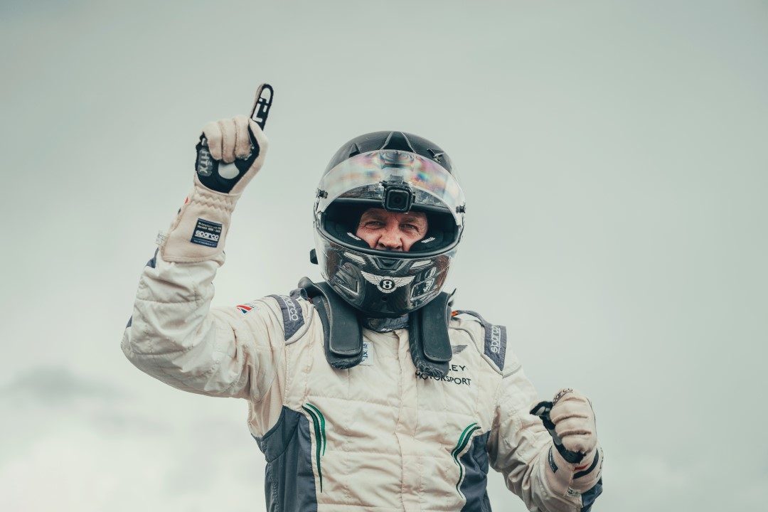 bentley continental gt pikes peak breaks record at  2