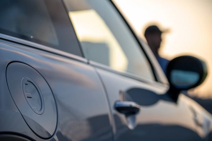 mini cooper electrico se 2020 p90357254 highres the new 700x467 c