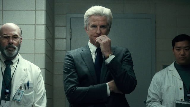 Otra de las preguntas que Stranger Things 3 debe responder es si el Dr. Brenner está vivo o no.