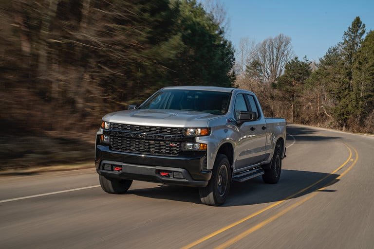 Chevrolet Silverado 1500 vs. GMC Sierra 1500