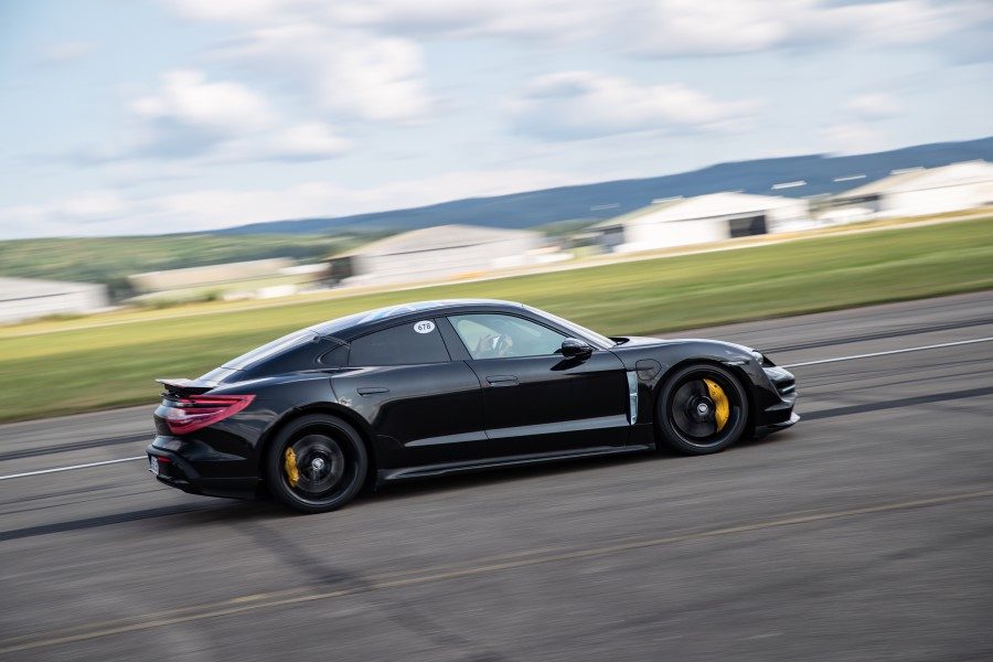 porsche taycan aceleracion high 2019 ag  2