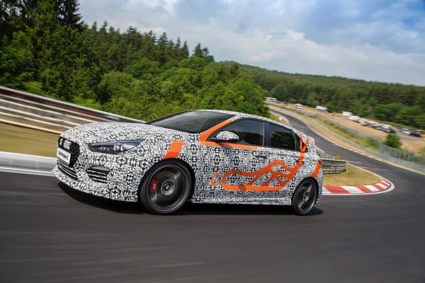 hyundai i30 n project c driving front 4 600x400