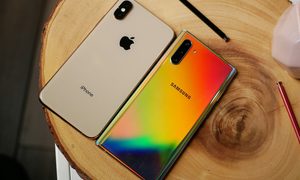 Galaxy Note 10 vs. iPhone XS