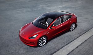 texas motor speedway vehiculos electricos tesla model 3 640