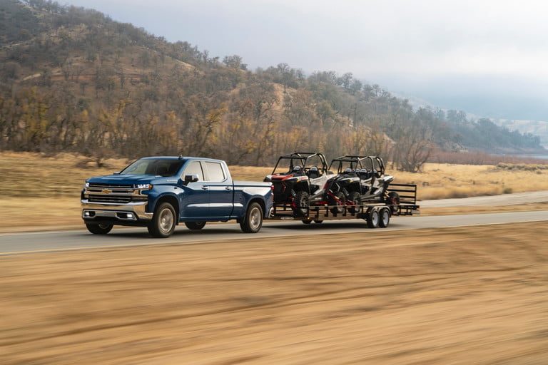 Chevrolet Silverado 1500 vs. GMC Sierra 1500