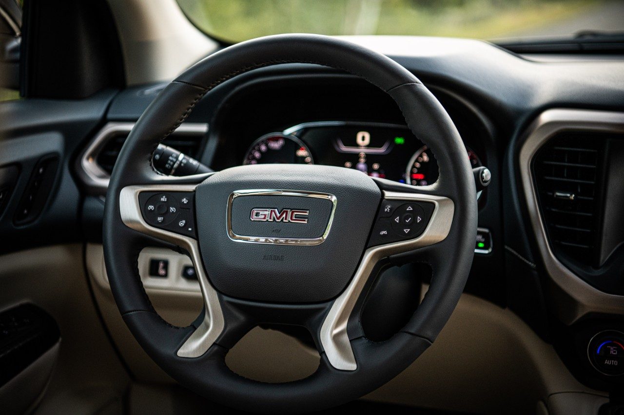 gmc suv acadia 2020 denali