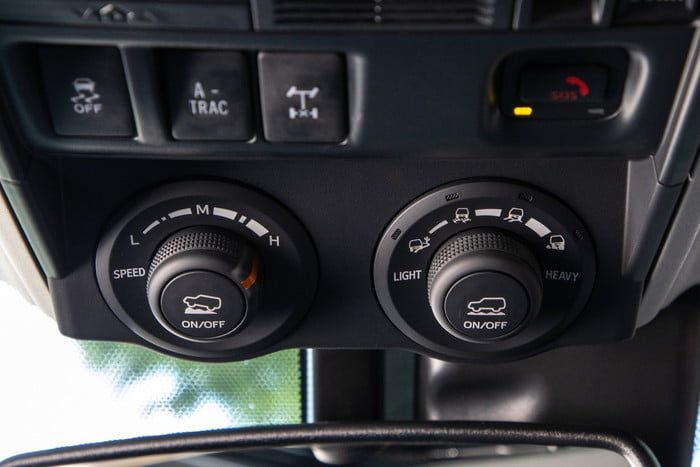 toyota 4runner 2020 20 trd off road 10 700x467 c