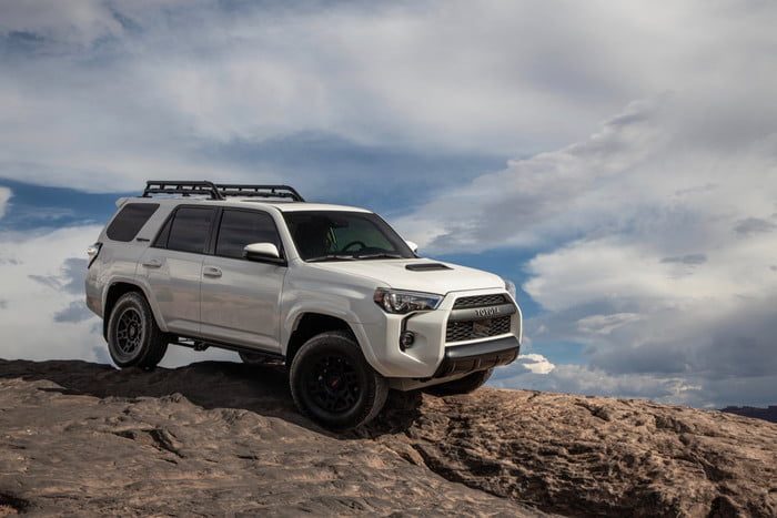 toyota 4runner 2020 20 trd pro 04 700x467 c