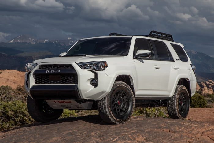 toyota 4runner 2020 20 trd pro 07 700x467 c