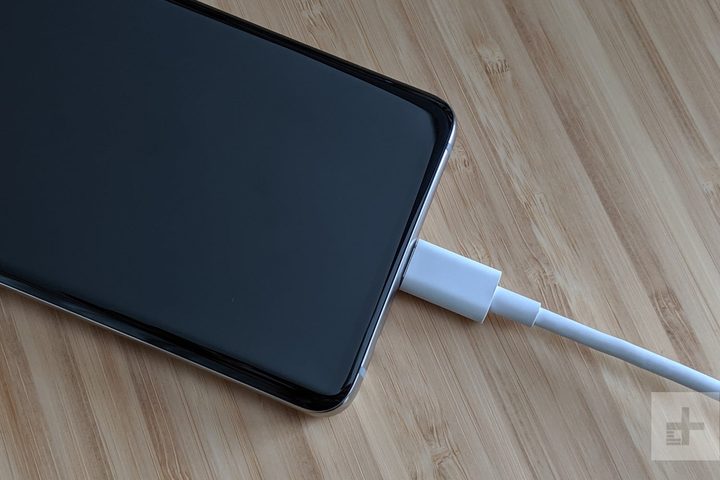 Cargar el celular toda la noche