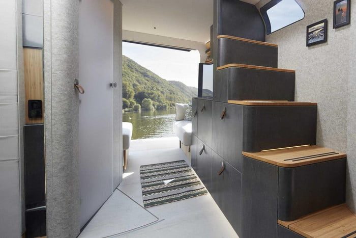 mercedes benz sprinter visionventure hymer vision venture concept 9 700x467 c