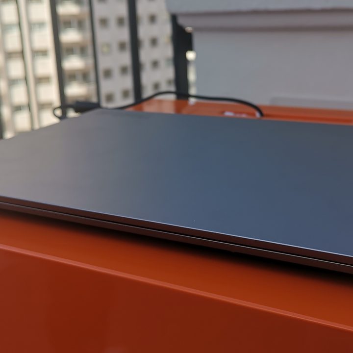 lenovo thinkbook millennials rhdr