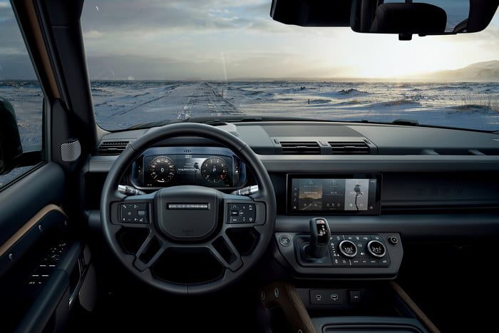 land rover defender diseno lr def 20my interior 100919 01 700x467 c
