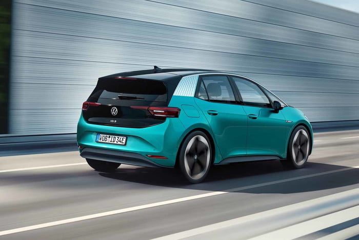 volkswagen id 3 2020 electrico vw official 700x467 c