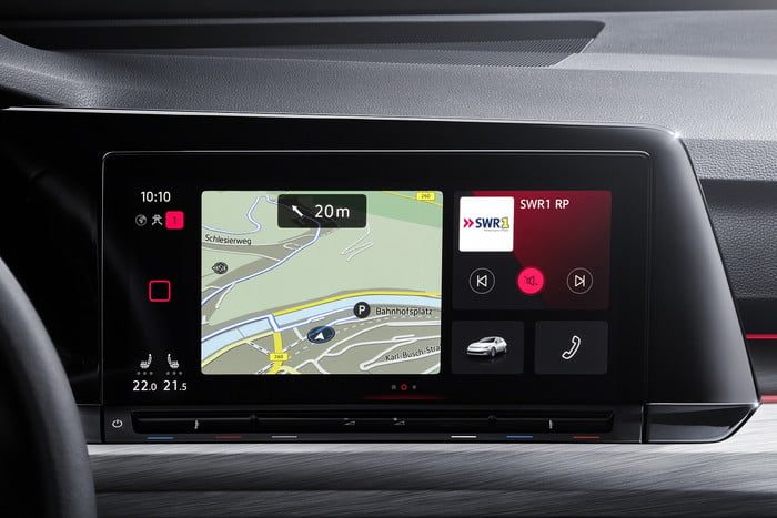 volkswagen golf r gti 2020 official 18 700x467 c