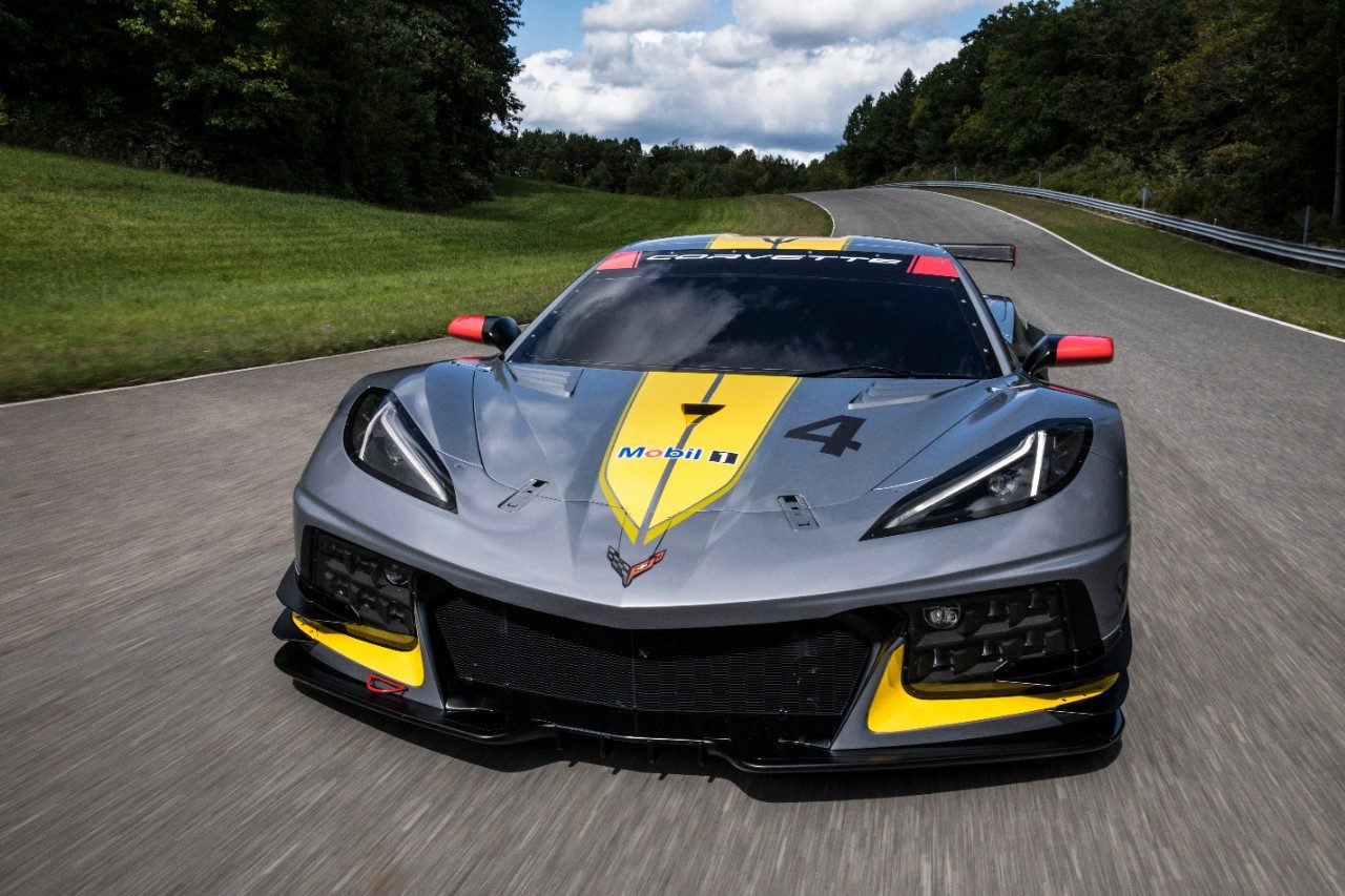 chevrolet corvette c8r imsa gtlm the c8 r is chevy  s first mid engine race car t
