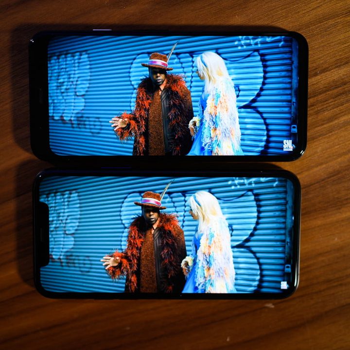 Revisamos las pantallas de Google Pixel 4 vs. iPhone 11 Pro.