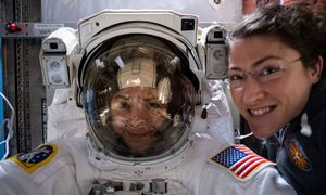 caminata espacial mujeres nasa female spacewalk