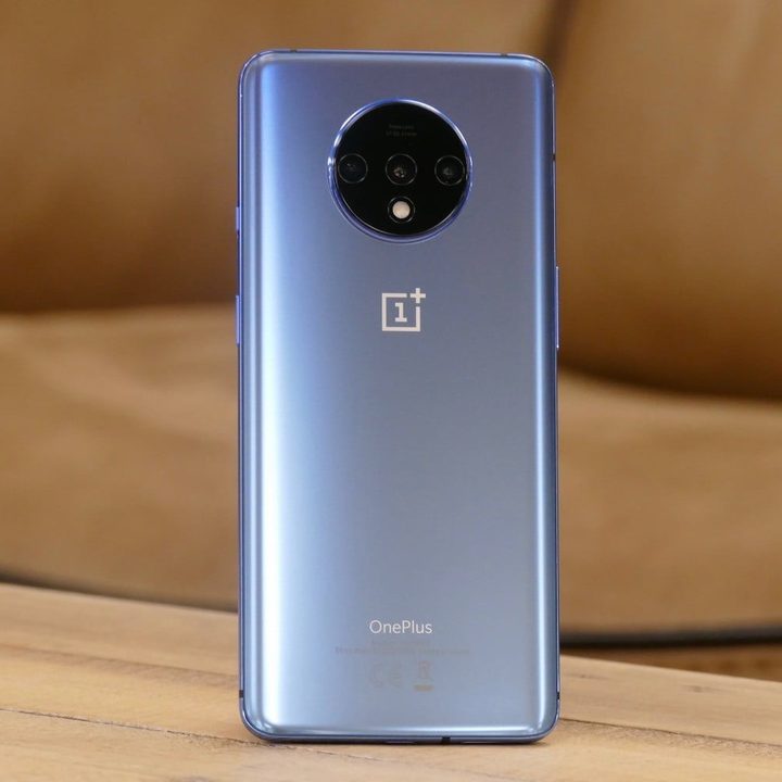 oneplus 7t pro vs back 1500x1000