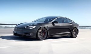tesla model s demanda manijas 2