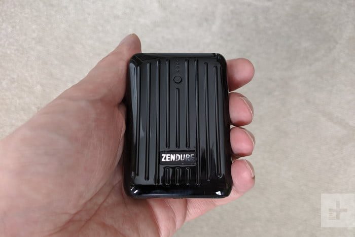 cargadores para iphone 11 zendure supermini power bank 1 700x467 c