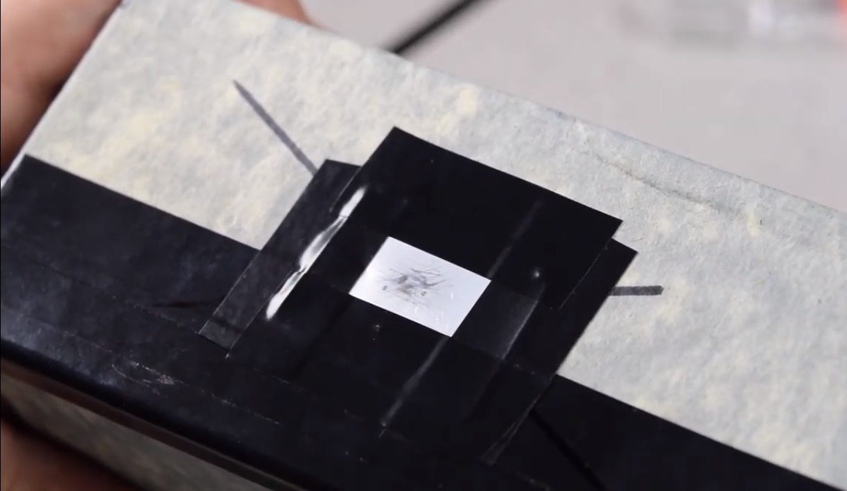 Obturador de la cámara estenopeica casera