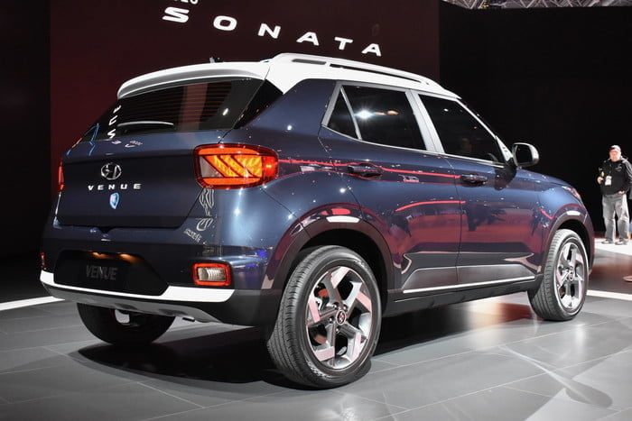 hyundai venue dsc 0020 4 700x467 c