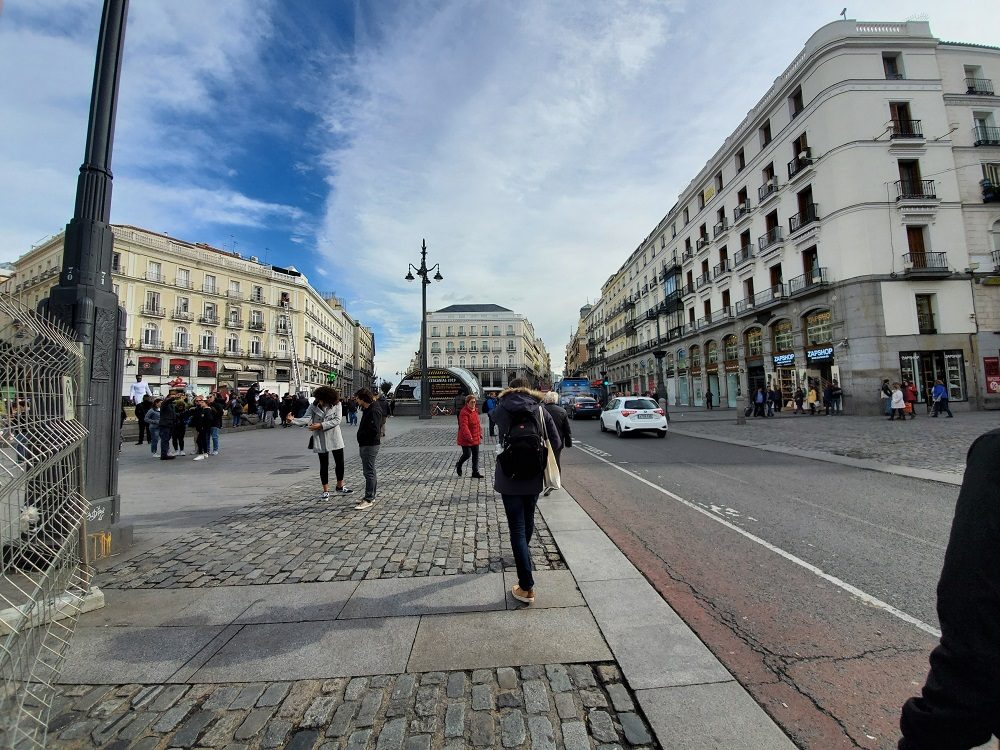 revision galaxy fold foto 8