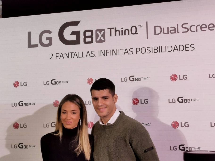 LG G8x Thinq alvaro morata y alice campello