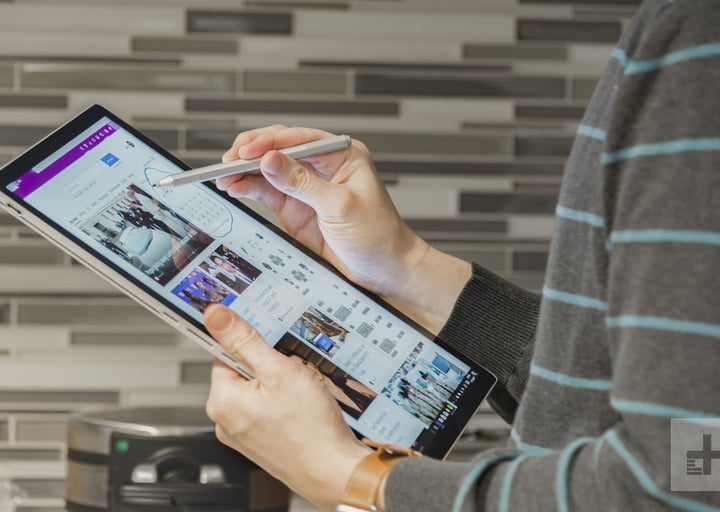 Surface Pro 7 vs. Surface Book 2: ¿cuál te conviene comprar?