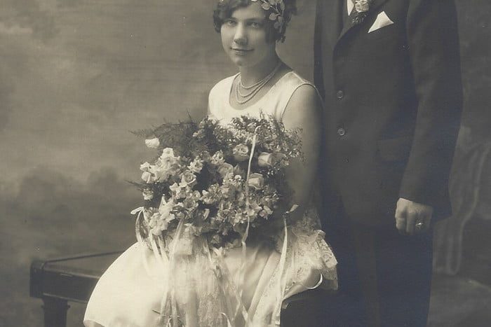 colorear fotos en blanco y negro recoloroldphotosbefore 700x467 c