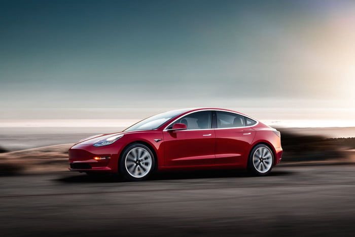 Tesla Model 3 vs. Model S