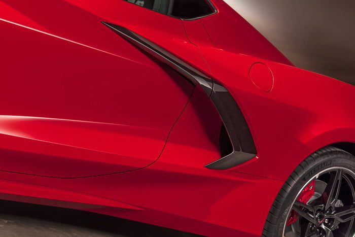 chevrolet corvette hibrido 2020 stingray 13 700x467 c