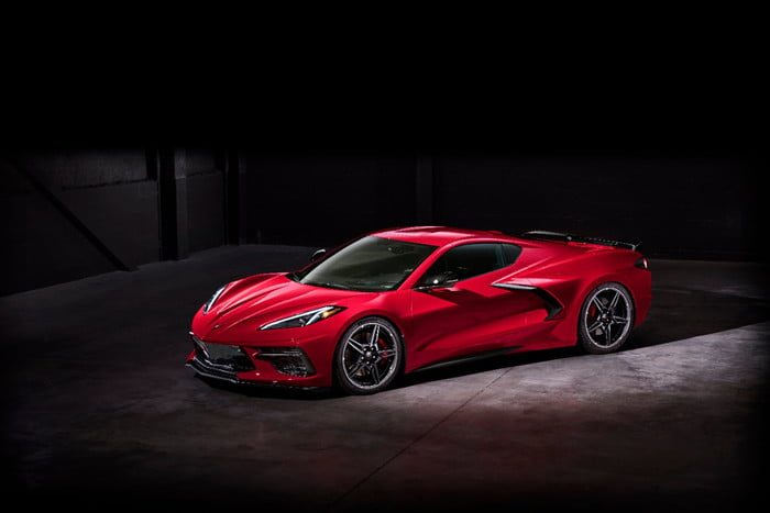 chevrolet corvette hibrido 2020 stingray 9 700x467 c