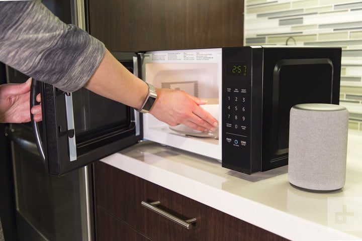 cómo limpiar un microondas muy sucio