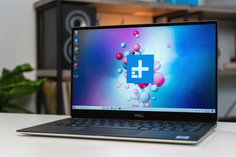 Dell XPS 7 encendido