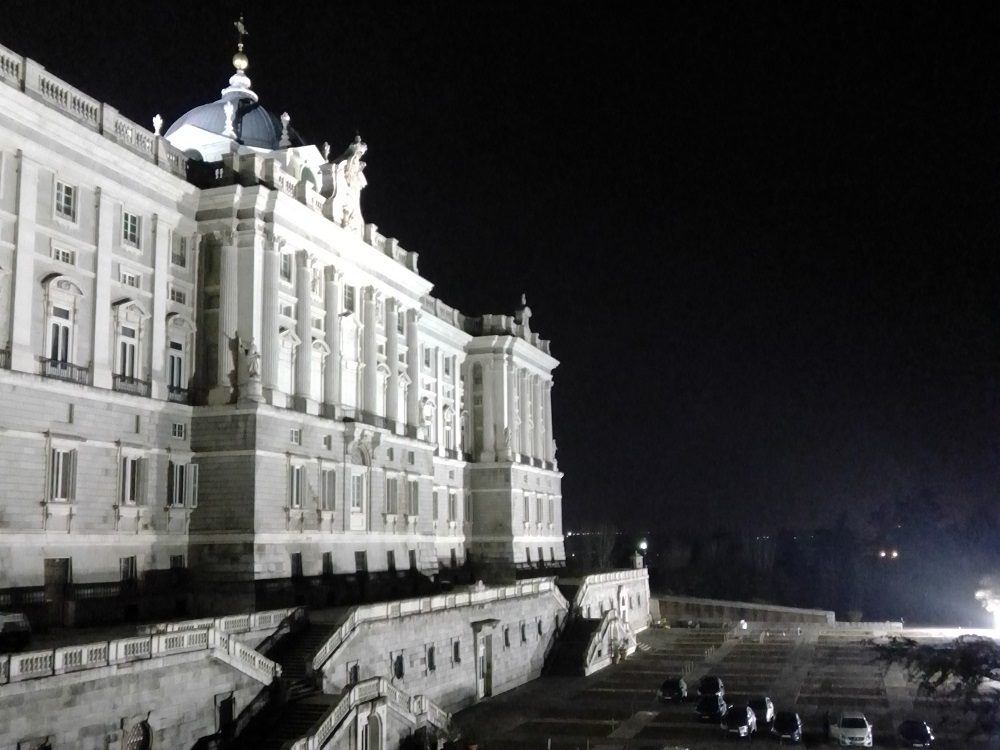 Hisense Infinity H30 Lite