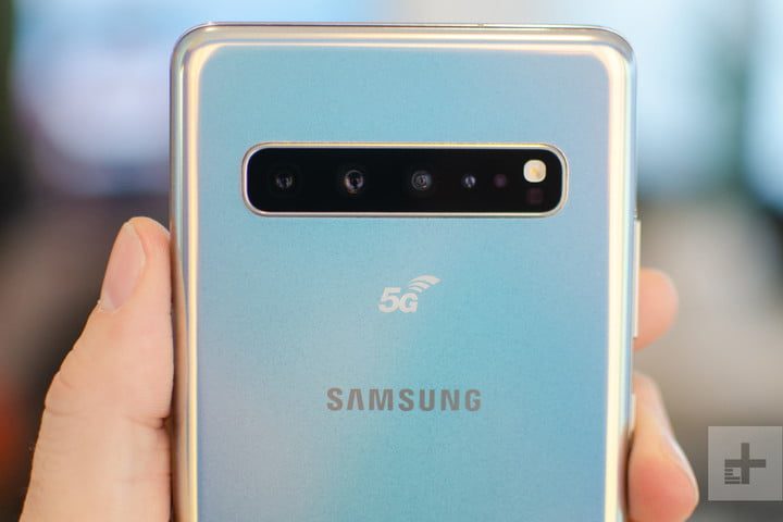 Primer plano del conjunto de cámaras del Galaxy S10 5G